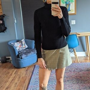 Banana Republic Black Turtle Neck